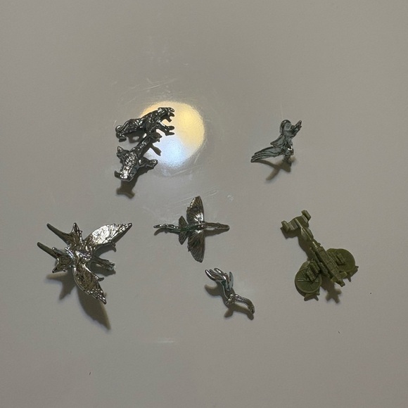 Hasbro Monopoly Avatar Edition - Picture 5 of 7